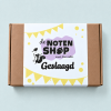 Geschenkpakket noten geslaagd van De Notenshop in gesloten cadeauverpakking