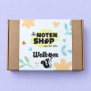 Gesloten geschenkpakket chocolade welkom in cadeaubox