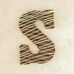 Chocoladeletter S melk swirl (200 gram)