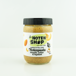 Ambachtelijke notenpasta