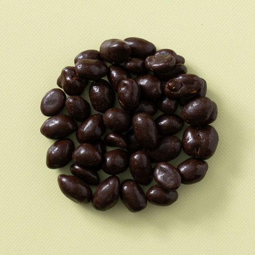 Chocolade pinda's puur in een cirkel