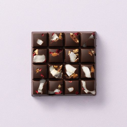 Chocolates For You choc block puur Tropical Crunch 100 gram met kokosvlokken en crunchy stukjes