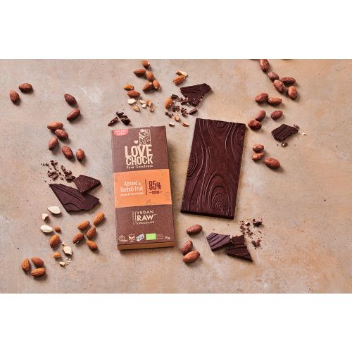 LoveChock Almond & Baobab 85%