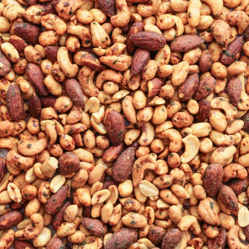 Tapas nuts chilipeper